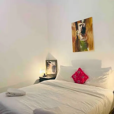 Jolie Petit Riyad Avec Piscine Belle Terrasse Wifi مراكش المظهر الخارجي الصورة